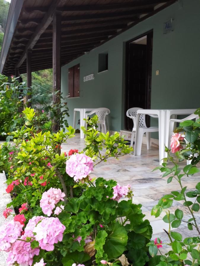 Sao Miguel Do Geres Hotell Exteriör bild