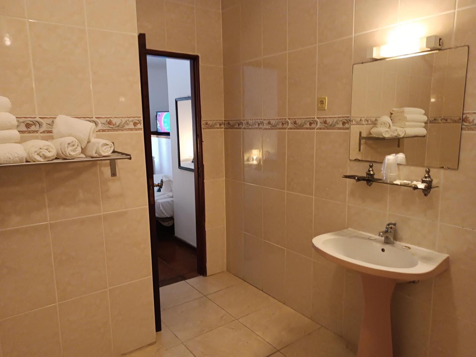 Sao Miguel Do Geres Hotell Rum bild