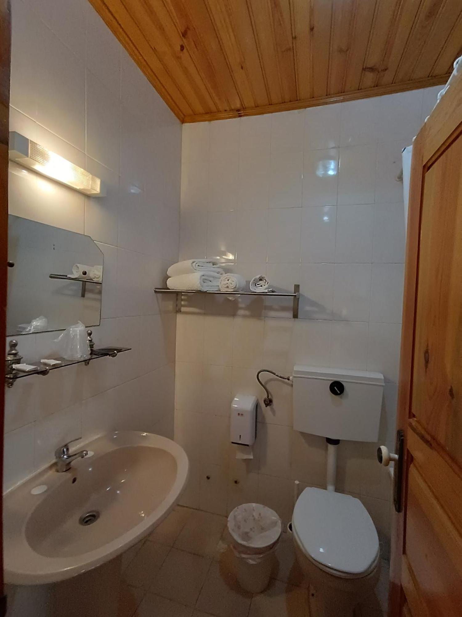 Sao Miguel Do Geres Hotell Rum bild